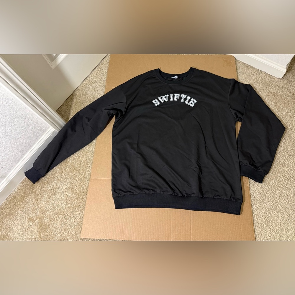 Swiftie Black Graphic Pullover, Size XL, 100% Polyester